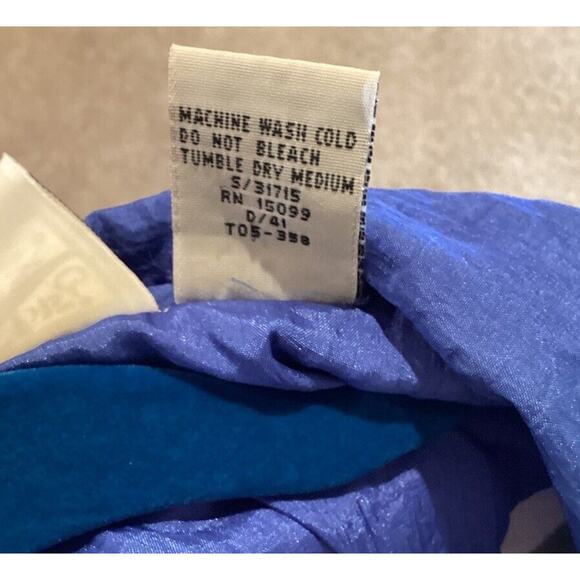 Vintage Active Wear Nylon Jacket Zip Up Blue Red Green Size large - Picture 6 of 9